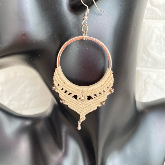 Handmade Macrame Earring - Picture 4 of 5